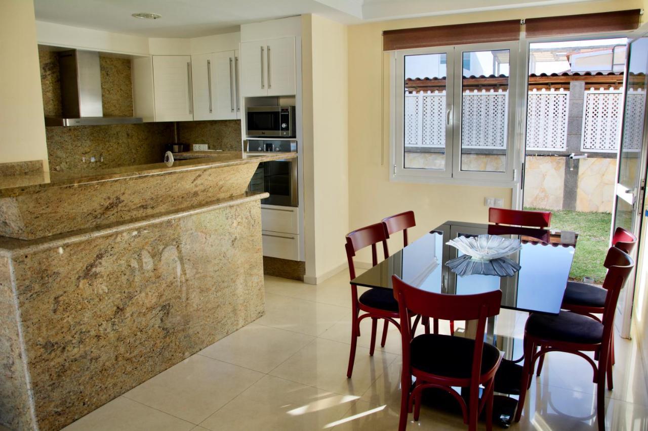Villa Lovisi Maspalomas  Eksteriør bilde